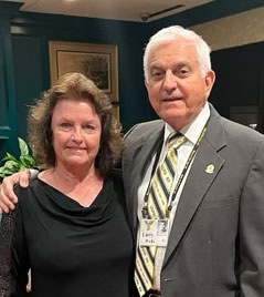 Larry and Linda Wells Larry and Linda Wells